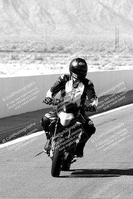 media/Apr-10-2022-SoCal Trackdays (Sun) [[f104b12566]]/Around the Pits/